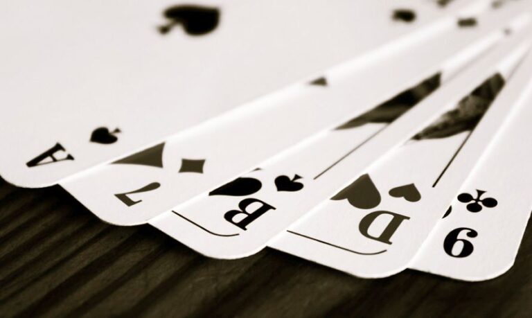 5 Platforms to Play Rummy With Skillfull & Professional Players